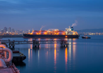 Turkiye signs 15bn cubic meters LNG contracts