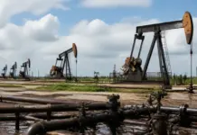 Chevron Plans USD 7B Investment for Venezuela Oil Expansion Chevron Plans USD 7B Investment for Venezuela Oil Expansion