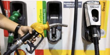 Malaysian Fuel Subsidies Ease Inflation, Claims Economist