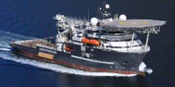 DeepOcean charters offshore support vessel to strengthen customers oil and gas, renewables assets