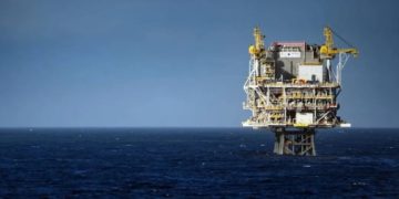 Dutch government invites Shell, Exxon to join $2.6B subsea carbon storage plan