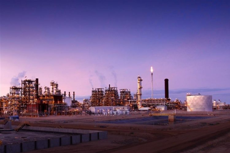 Canada restarts 200,000+ barrels of shut-in oil sands production