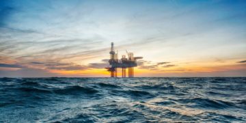 Oil production costs reach new lows boosting deepwater prospects