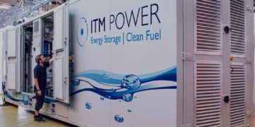 Italy's largest pipeline firm continues push into hydrogen tech